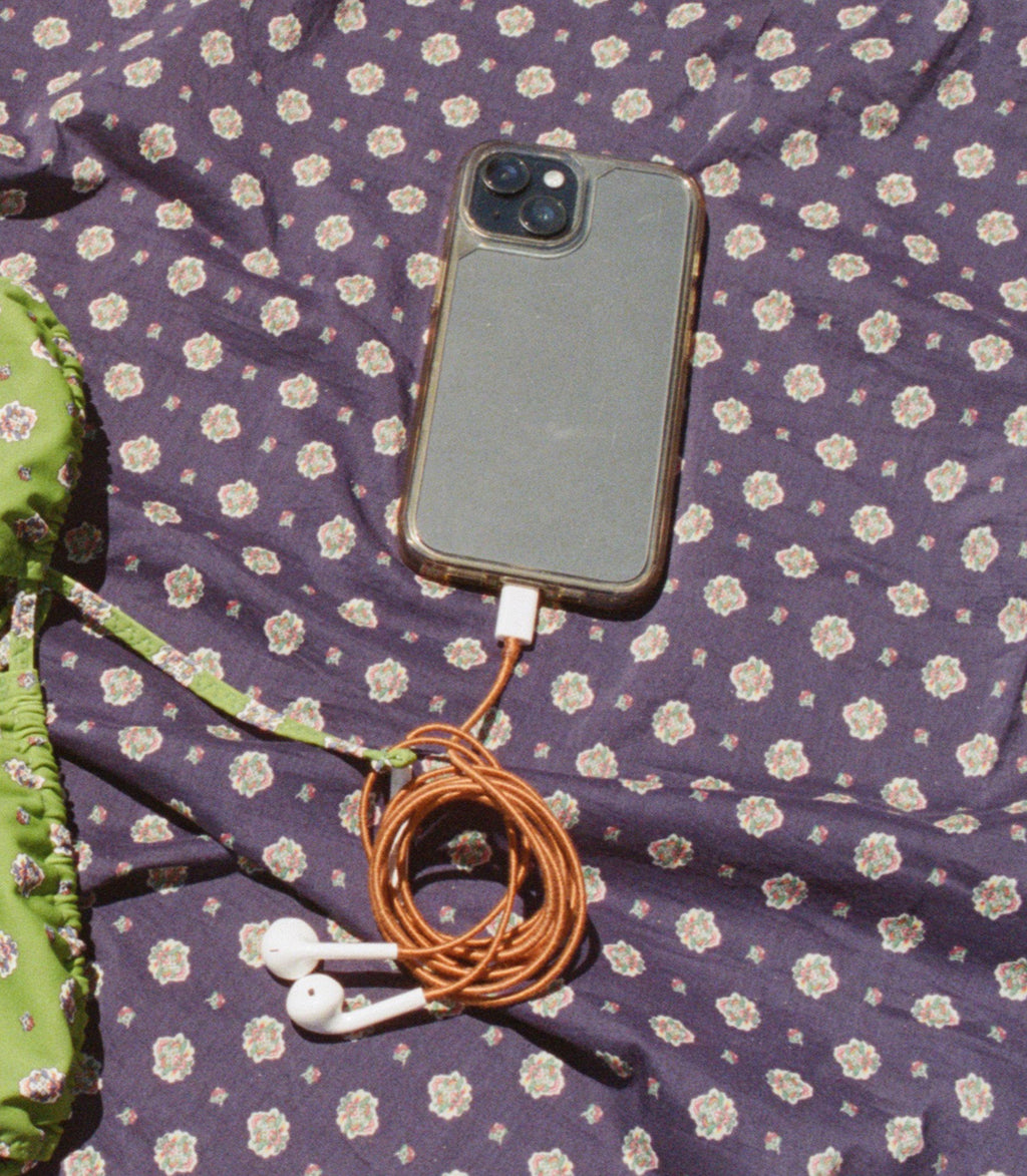 LE POM POM & DÔEN HEADPHONES -- COCONUT