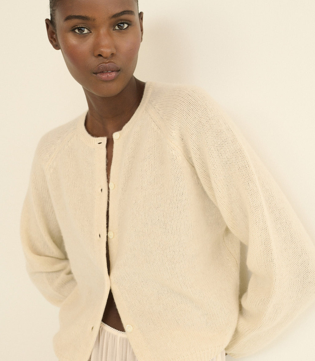 PEROLINE CASHMERE CARDIGAN -- DOGWOOD